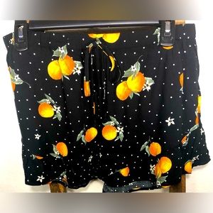 NWOT “The Oranges” Shorts Size Large